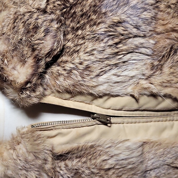 Unique Vintage Two-Sided Fur Vest - Picture 2 of 4